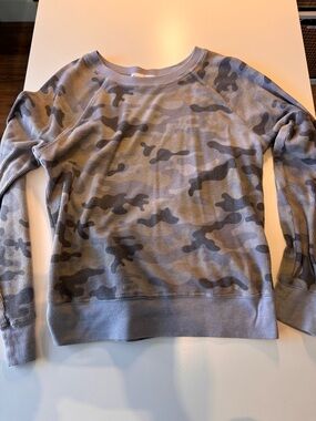 Michael Stars Olive Gray Camo Thermal Crew